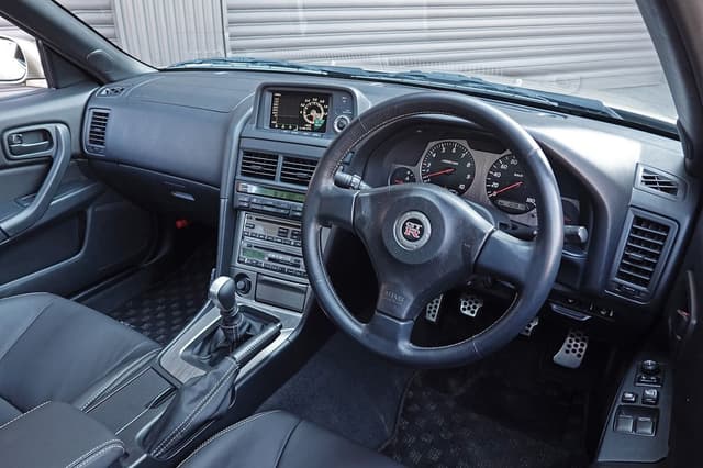 2002 Nissan Skyline JDM car for sale — photo 6 of 25