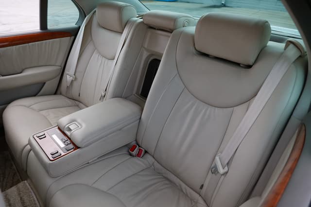 2000 Toyota Celsior JDM car for sale — photo 18 of 25
