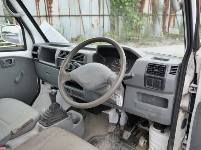 2002 Mitsubishi Minicab JDM car for sale — photo 25 of 25