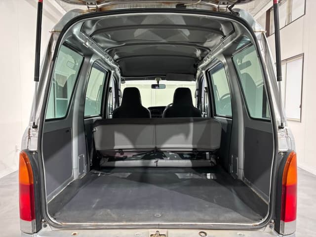 2000 Daihatsu Hijet JDM car for sale — photo 20 of 25