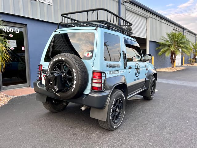1996 Mitsubishi Pajero JDM car for sale — photo 6 of 26