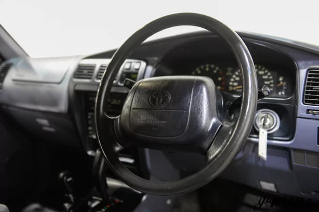 1996 Toyota Hilux JDM car for sale — photo 12 of 25