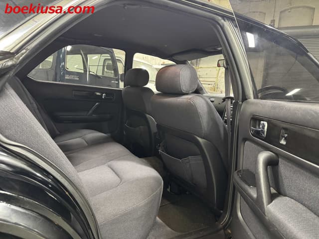1992 Nissan Cedric JDM car for sale — photo 20 of 25