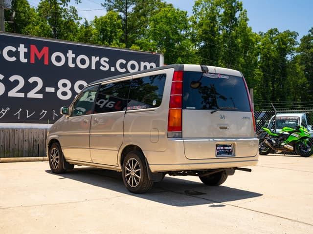 1999 Honda Stepwagon JDM car for sale — photo 9 of 15