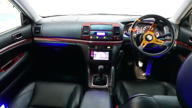 2001 Toyota Mark II JDM car for sale — photo 11 of 15
