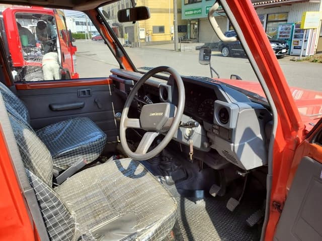 1994 Toyota Land Cruiser JDM car for sale — photo 13 of 20