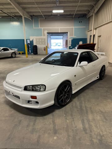 1998 Nissan Skyline JDM car for sale — photo 12 of 25