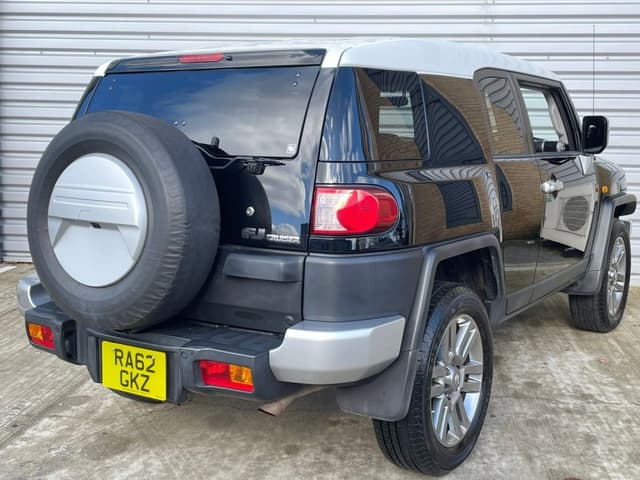 2012 Toyota Fj Cruiser JDM car for sale — photo 3 of 25