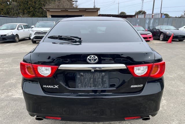 2010 Toyota Mark X JDM car for sale — photo 7 of 25