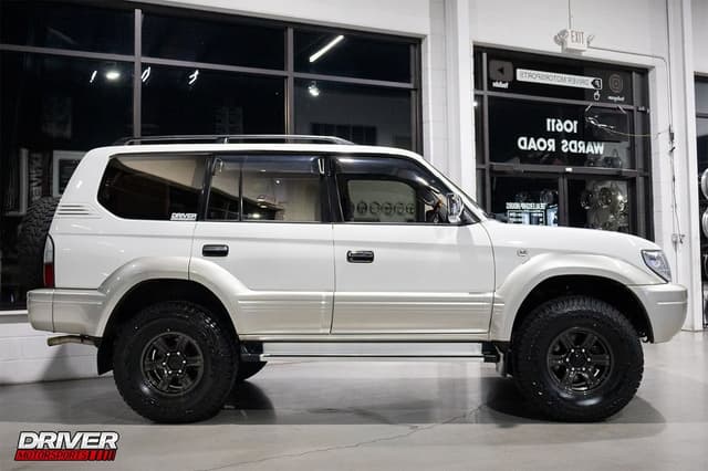 2000 Toyota Land Cruiser Prado JDM car for sale — photo 11 of 23