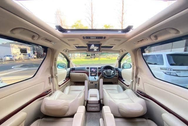 2008 Toyota Alphard JDM car for sale — photo 3 of 10