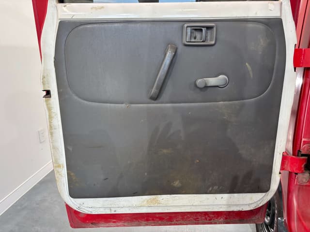 1992 Nissan Atlas JDM car for sale — photo 22 of 25
