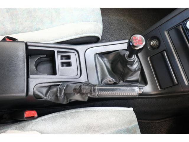 1995 Nissan Skyline JDM car for sale — photo 8 of 18
