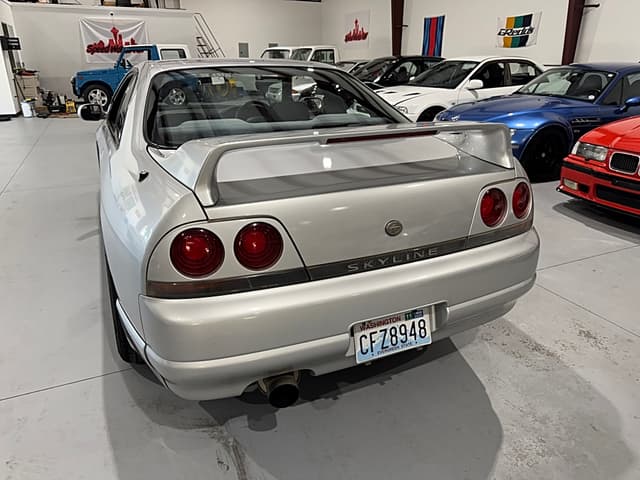 1996 Nissan Skyline JDM car for sale — photo 4 of 25