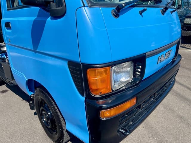 1998 Daihatsu Hijet JDM car for sale — photo 24 of 25