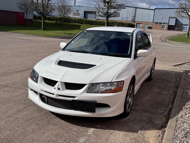 2003 Mitsubishi Lancer JDM car for sale — photo 2 of 25