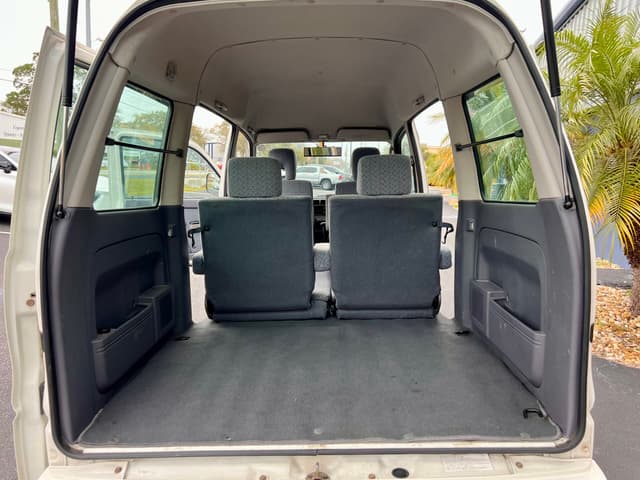 1995 Mitsubishi Bravo Minivan JDM car for sale — photo 20 of 25