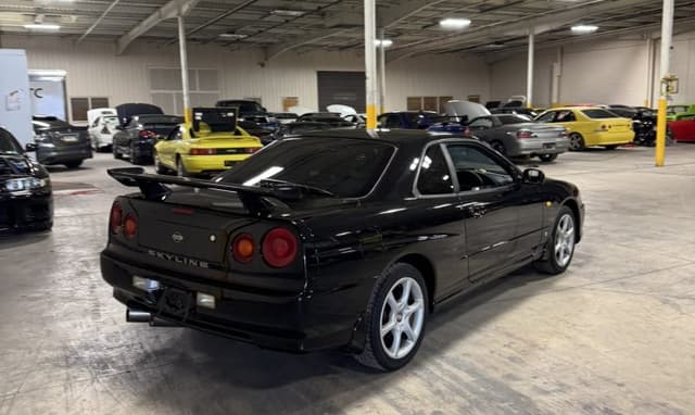 1999 Nissan Skyline JDM car for sale — photo 9 of 25