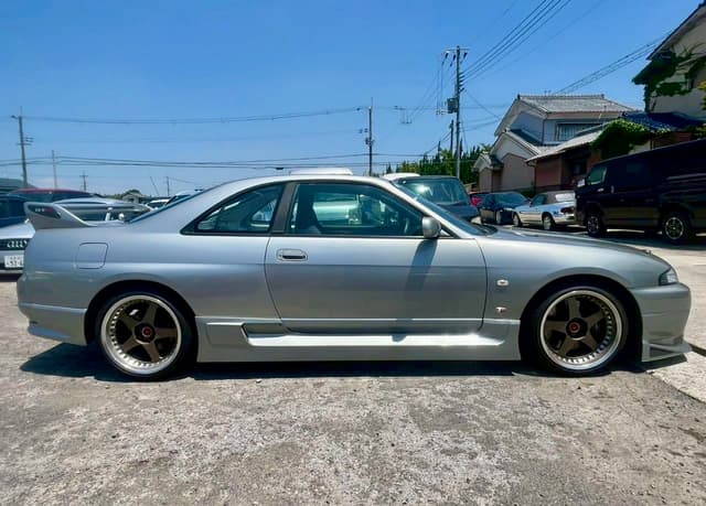 1995 Nissan Skyline JDM car for sale — photo 6 of 25