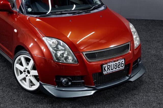 2006 Suzuki Swift JDM car for sale — photo 13 of 18