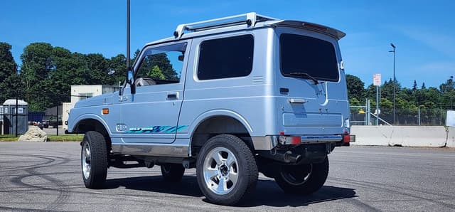 1997 Suzuki Jimny JDM car for sale — photo 3 of 10