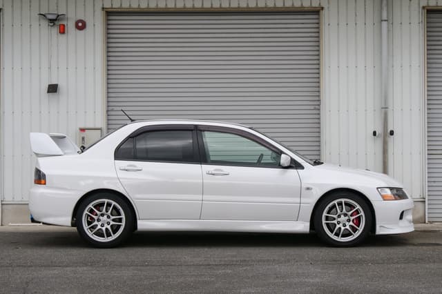 2006 Mitsubishi Lancer Evolution JDM car for sale — photo 19 of 25