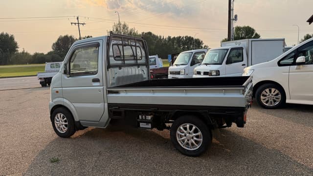 2009 Suzuki Carry JDM car for sale — photo 2 of 8