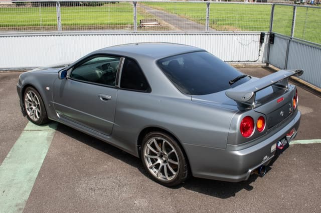 2001 Nissan Skyline JDM car for sale — photo 9 of 25