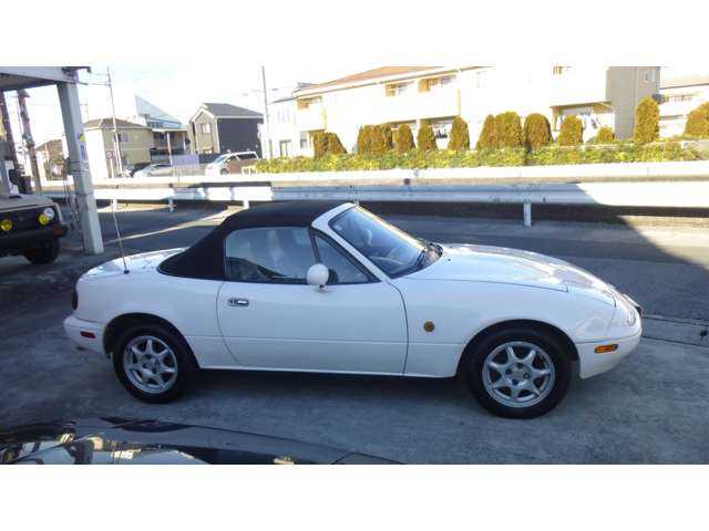 1993 Mazda Roadster (Eunos Roadster / MX-5) JDM car for sale — photo 5 of 20