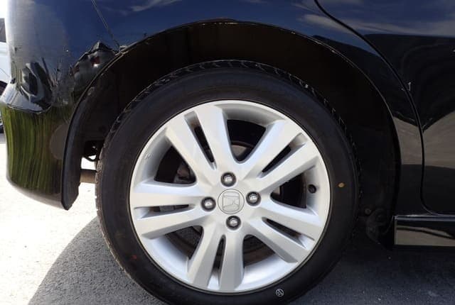 2009 Honda Fit JDM car for sale — photo 11 of 25