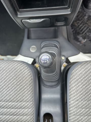 2000 Daihatsu Hijet JDM car for sale — photo 18 of 25