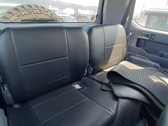 1996 Toyota Land Cruiser Prado JDM car for sale — photo 9 of 12