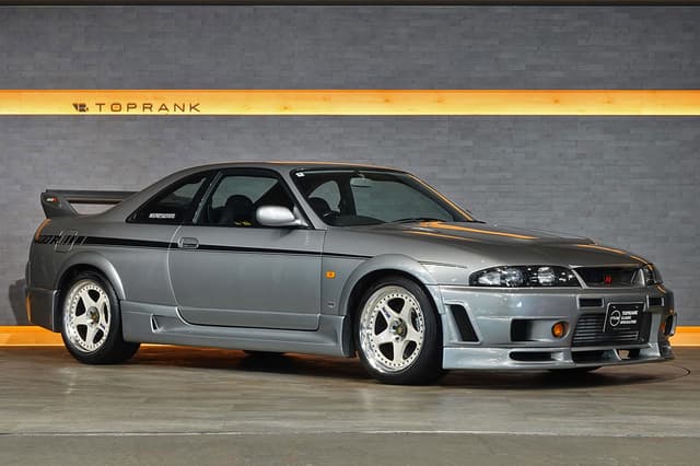 1996 Nissan Skyline JDM car for sale — photo 3 of 25