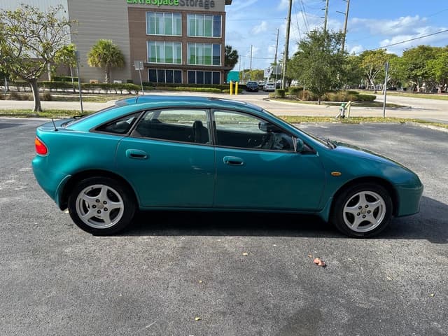 1995 Mazda Axela JDM car for sale — photo 18 of 25