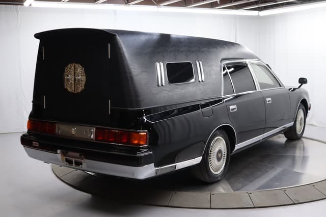 1997 Toyota Century JDM car for sale — photo 7 of 25