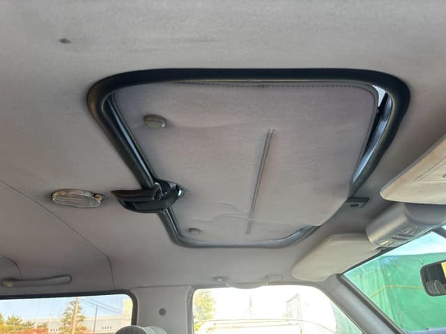 1995 Nissan Safari JDM car for sale — photo 8 of 11