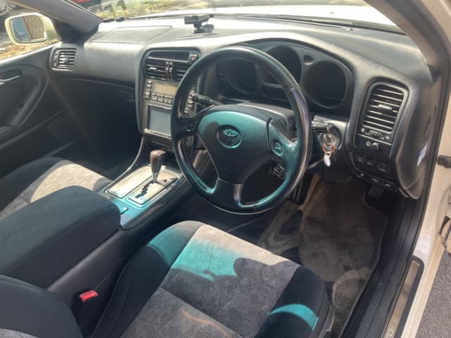 1997 Toyota Aristo JDM car for sale — photo 10 of 17