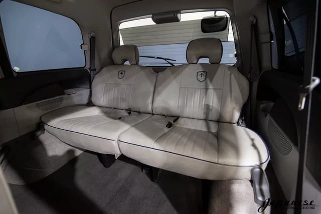 2000 Mitsubishi Delica JDM car for sale — photo 18 of 25