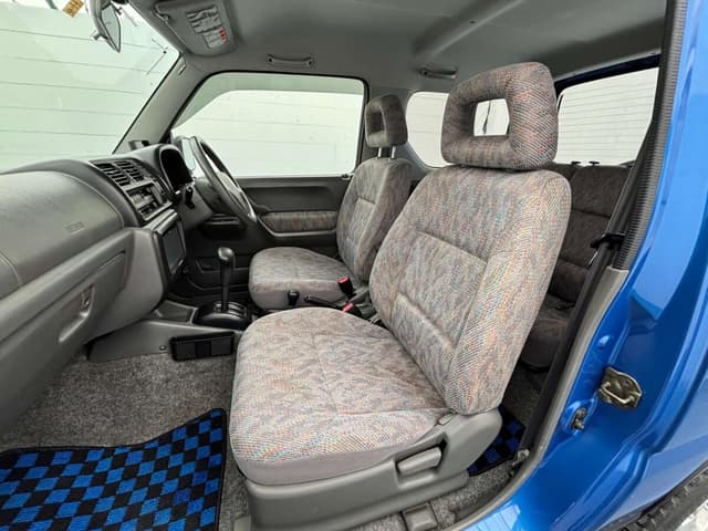1999 Suzuki Jimny JDM car for sale — photo 12 of 25