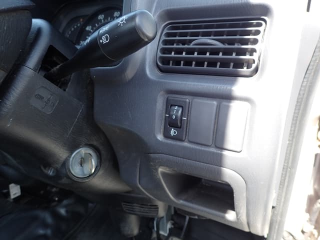 2007 Subaru Sambar JDM car for sale — photo 23 of 25