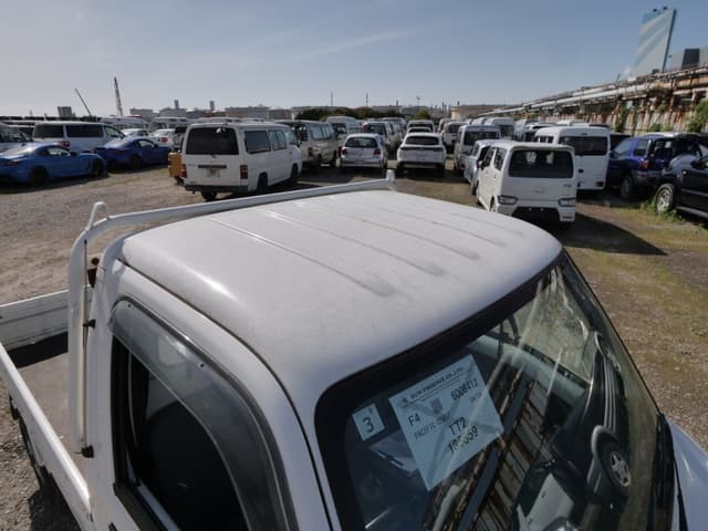 2001 Subaru Sambar JDM car for sale — photo 13 of 25