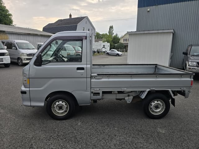 2000 Daihatsu Hijet JDM car for sale — photo 5 of 25