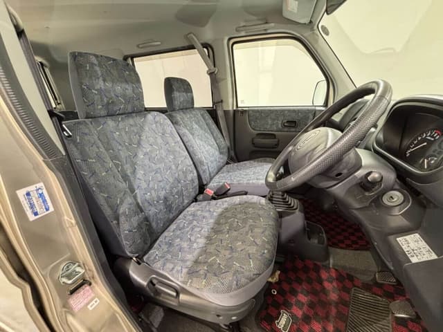 2000 Honda Vamos JDM car for sale — photo 11 of 25