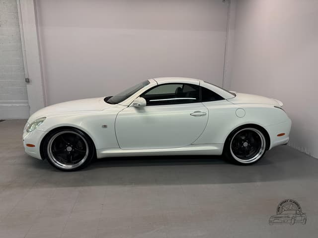 2001 Toyota Soarer JDM car for sale — photo 11 of 25