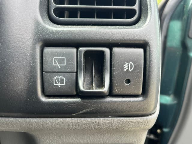 2001 Suzuki Jimny JDM car for sale — photo 15 of 25