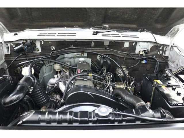 1992 Mitsubishi Pajero JDM car for sale — photo 10 of 17