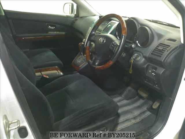 2006 Toyota Harrier JDM car for sale — photo 4 of 7