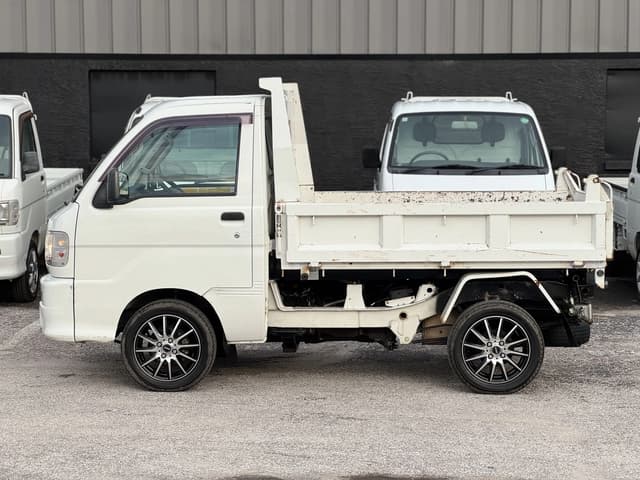 2000 Daihatsu Hijet JDM car for sale — photo 8 of 21