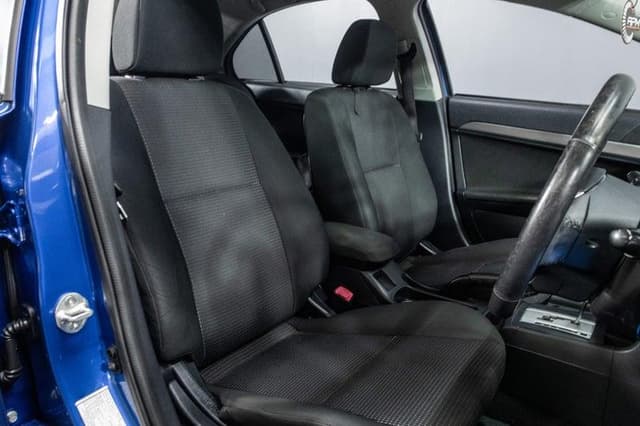 2011 Mitsubishi Lancer JDM car for sale — photo 16 of 18