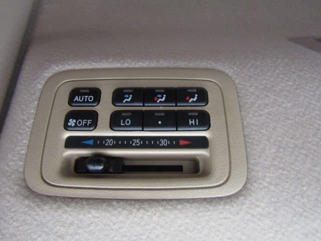 2001 Toyota Land Cruiser JDM car for sale — photo 12 of 22